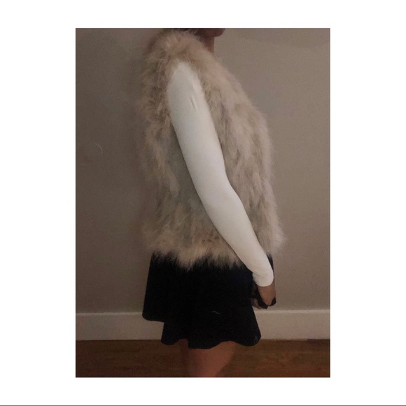 DONT PURCHASE - CLUB MONACO Real Feather Vest - Picture 3 of 4